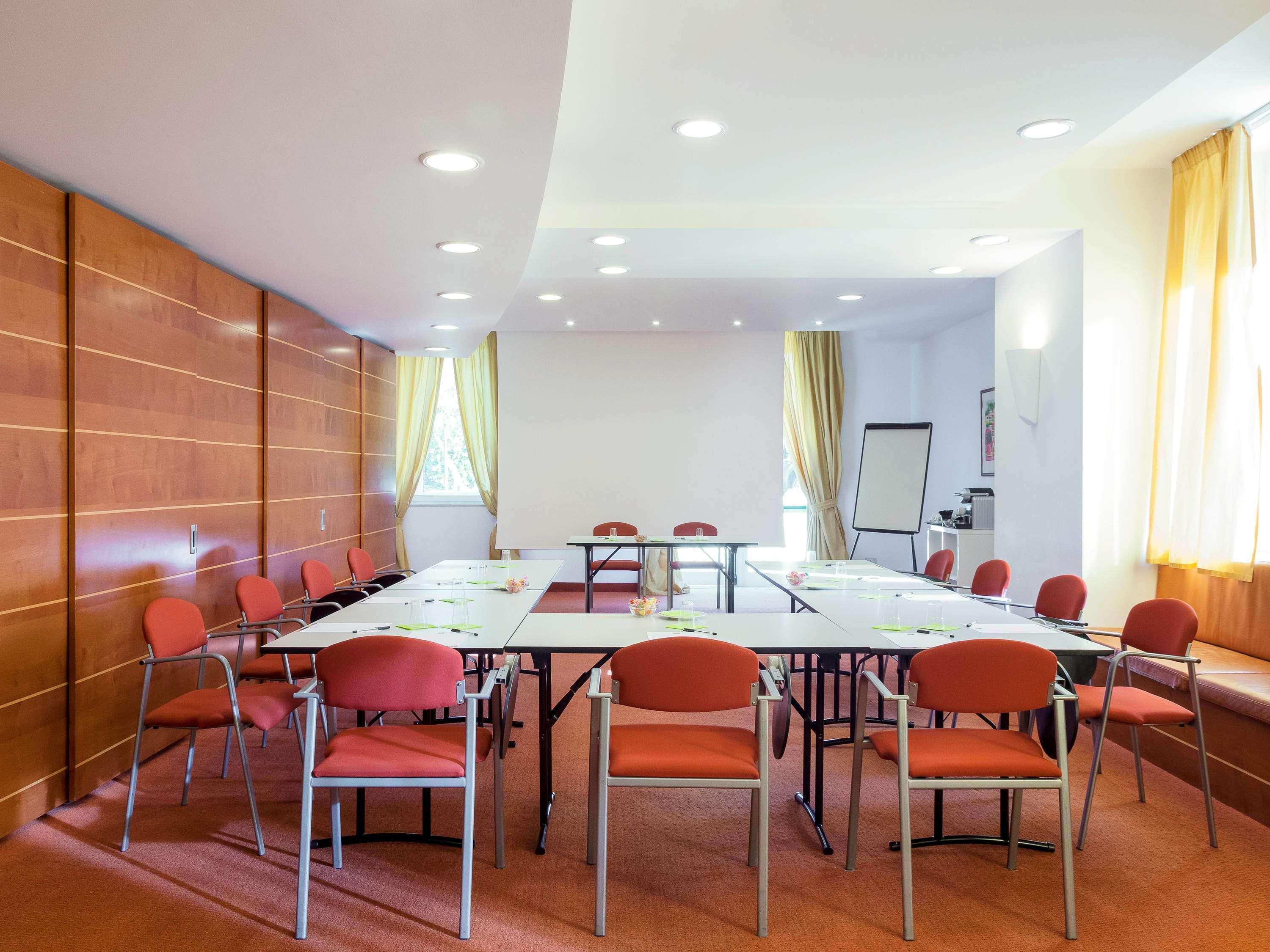 Ibis Styles Bari Giovinazzo Hotell Eksteriør bilde