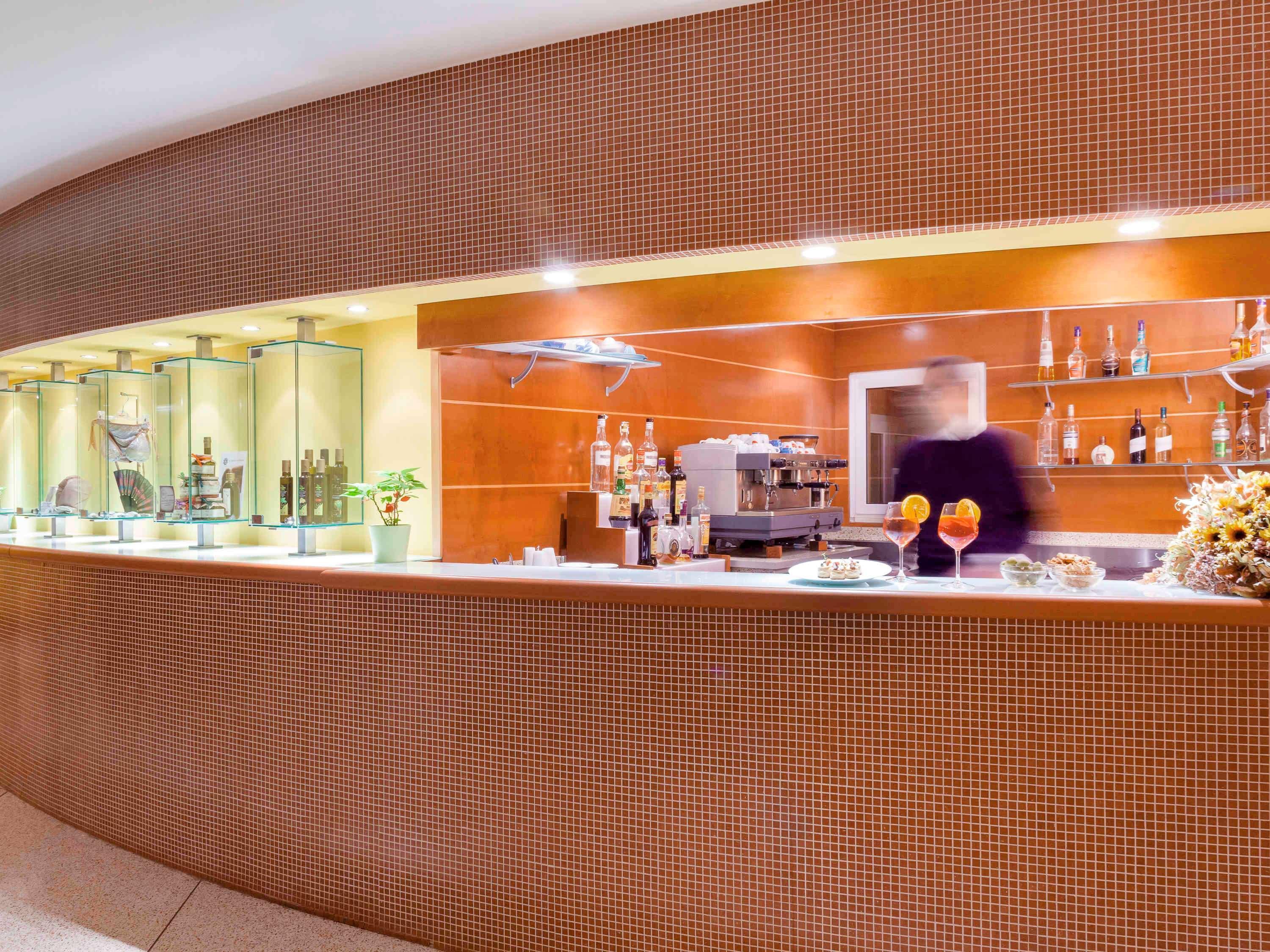 Ibis Styles Bari Giovinazzo Hotell Eksteriør bilde