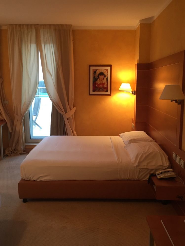 Ibis Styles Bari Giovinazzo Hotell Eksteriør bilde