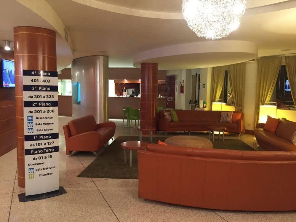 Ibis Styles Bari Giovinazzo Hotell Eksteriør bilde